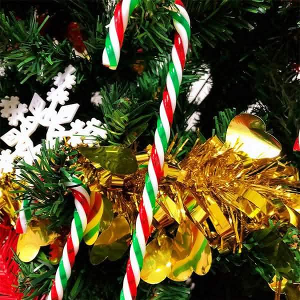 10-Piece: Plastic Candy Cane Ornaments