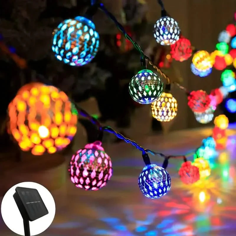 20 LED Moroccan Ball Solar String Lights