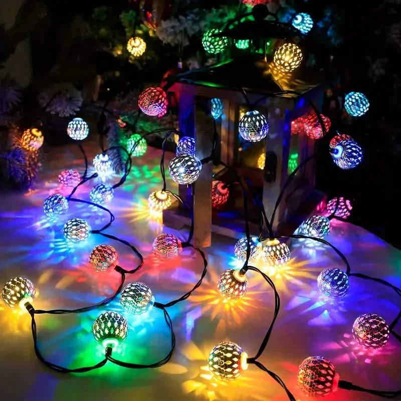 20 LED Moroccan Ball Solar String Lights