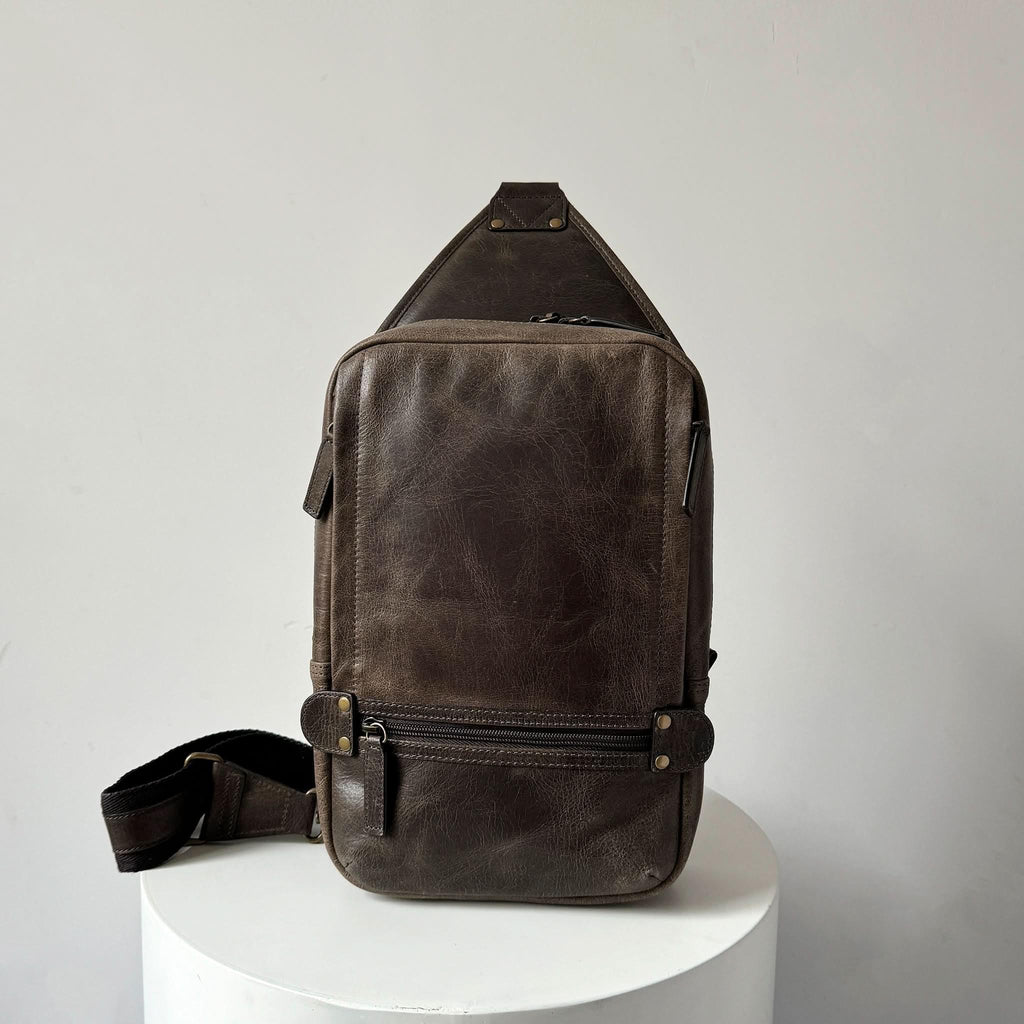 Full-Grain Crazy Horse Leather Sling Bag for Men – Rugged Travel Crossbody Bag