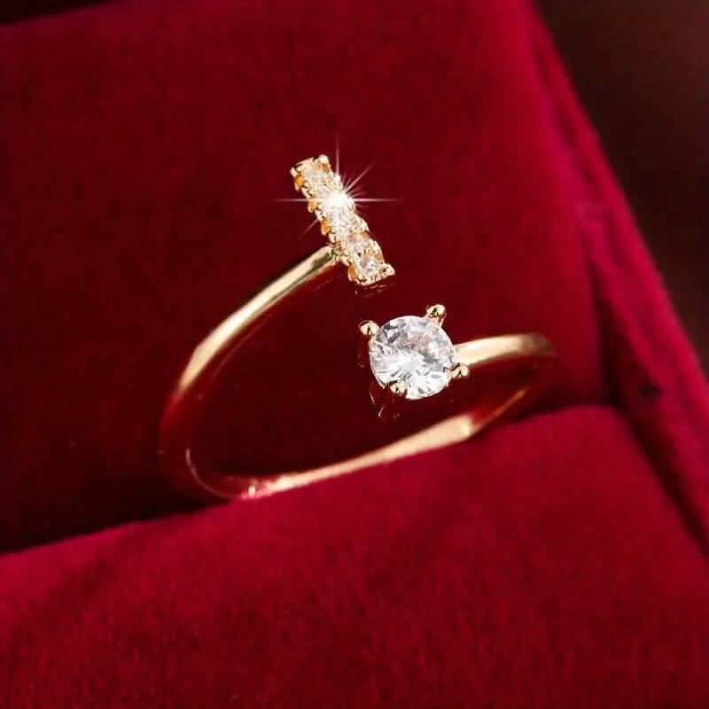 Adjustable Copper Initial Ring with Four-Claw Round Zirconia